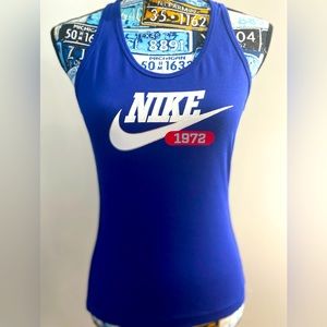 Nike - Women’s Small Americana Tank Top EUC!